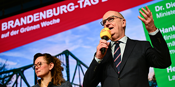 Redesituation auf der Bühne