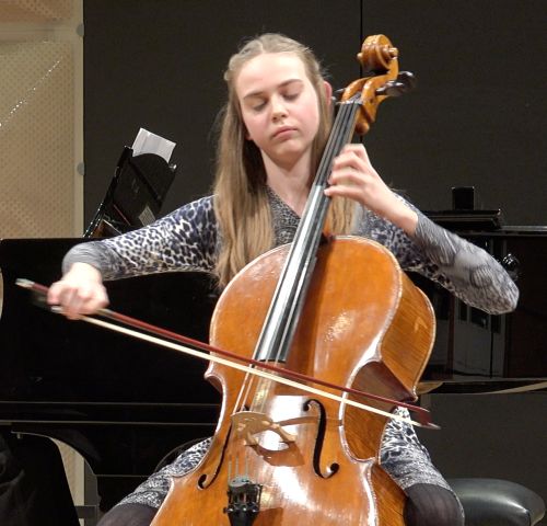 Foto: Konzert BP 07.11.2016 Paulina Dabels Cello