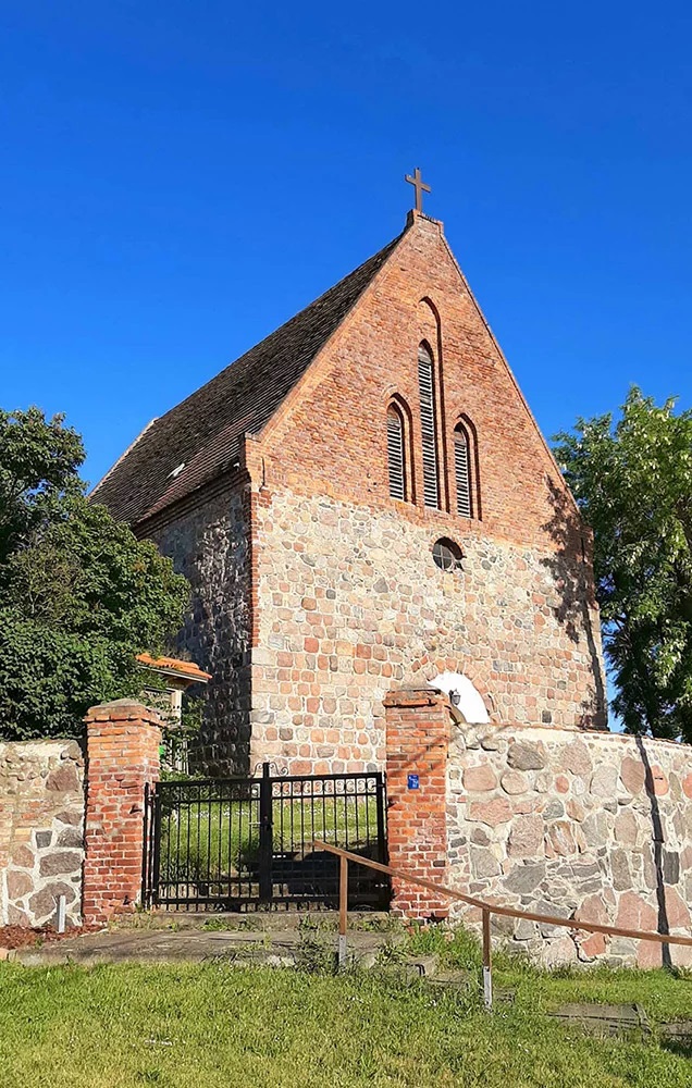 Foto: Feldsteinkirche