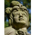 Foto: Kopf einer Sandsteinplastik „Minerva“