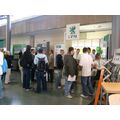 Foto: Stand mit Schülern der Gesamtschule