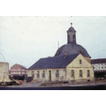 2 Fotos im Wechsel: Berlischky-Pavillon mit und ohne Bauwerk davor