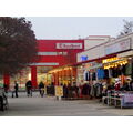 Foto vom 15. November 2011: Blick auf Kaufland, auf der rechten Seite Döner- und Bekleidungsstand