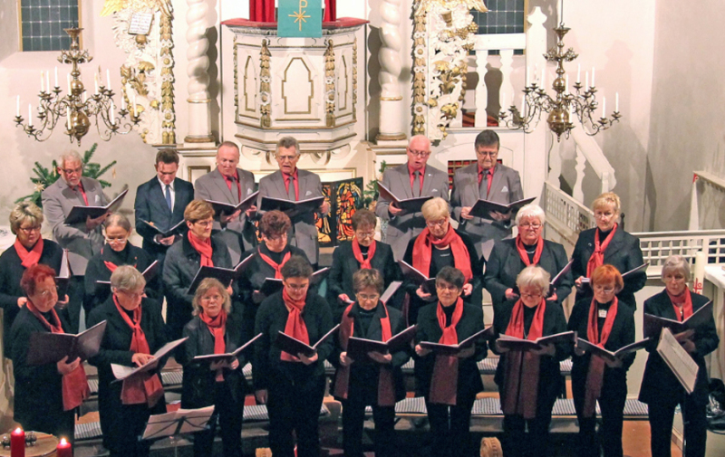 Foto: Chor in der Kirche Foto: Chor in der Kirche