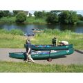 Foto: Boote werden mit Bootswagen versehen.