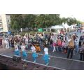 Foto: Vier Hip-Hopper-Mädels tanzen vor Publikum
