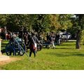 Foto: Kanonen mit Kanoniere im Park